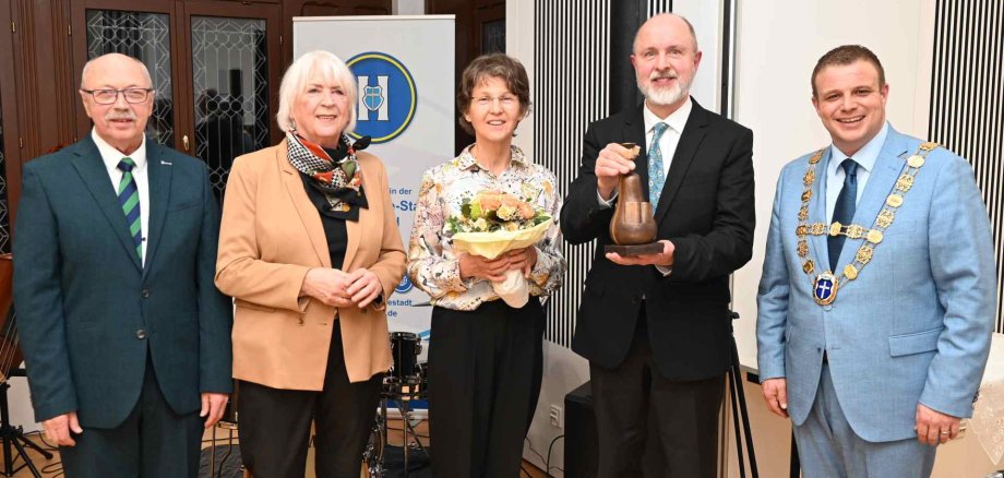 Übergabe Kulturpreis an Herrn Löbens