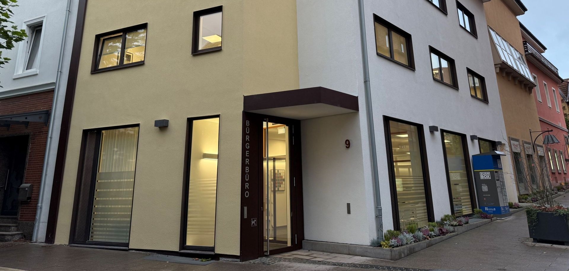 Eingangstür Bürgerbüro