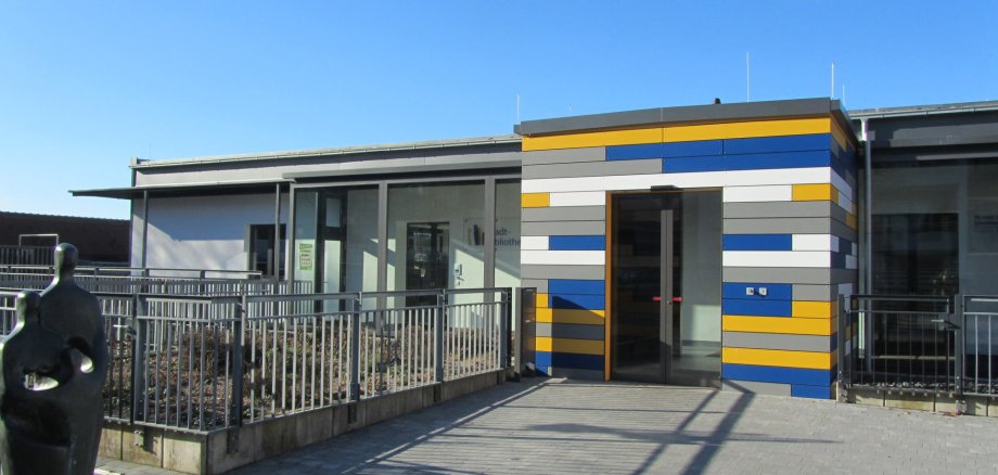 Gebäude Stadtbibliothek von aussen