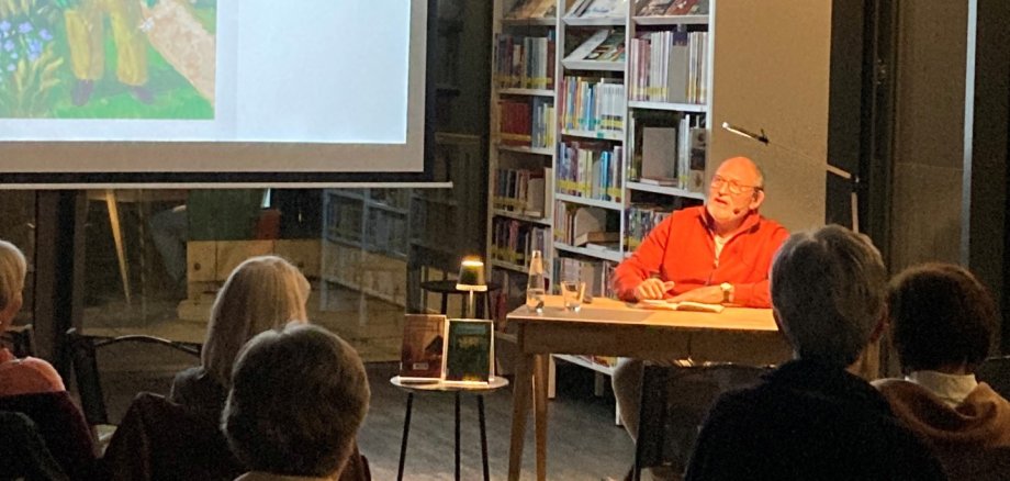 Markus Bente in der Stadtbibliothek