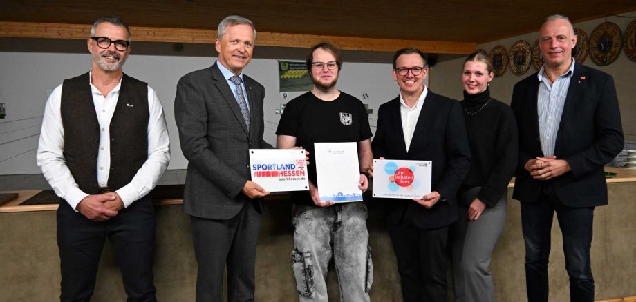 Übergabe Bescheid Sportschützen