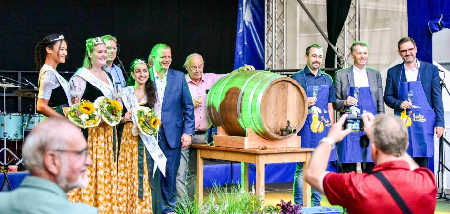 Impressionen Gaalbernfest Weinköniginnen